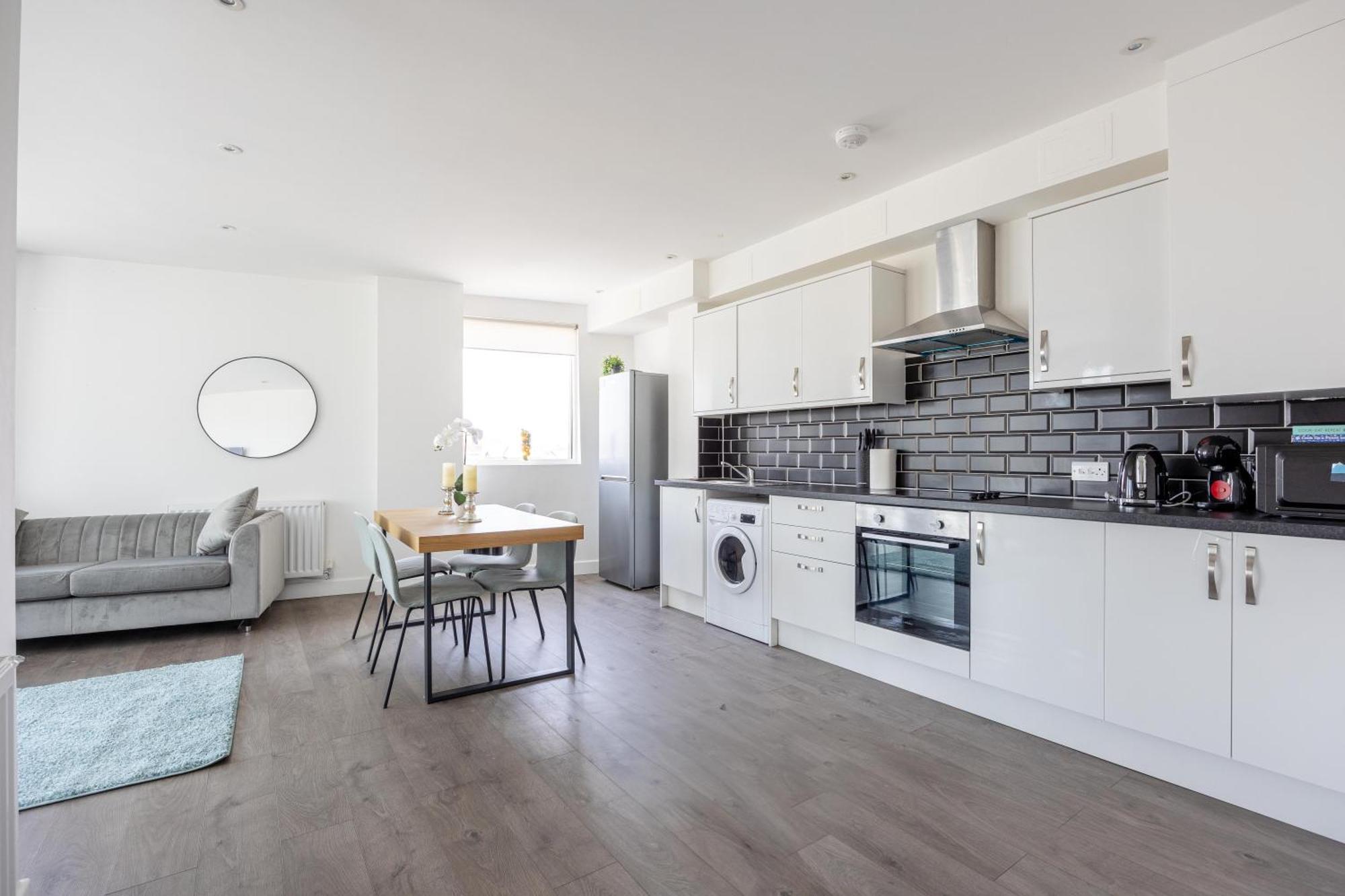 Vertigo Apartments 킹스턴어폰템스 외부 사진